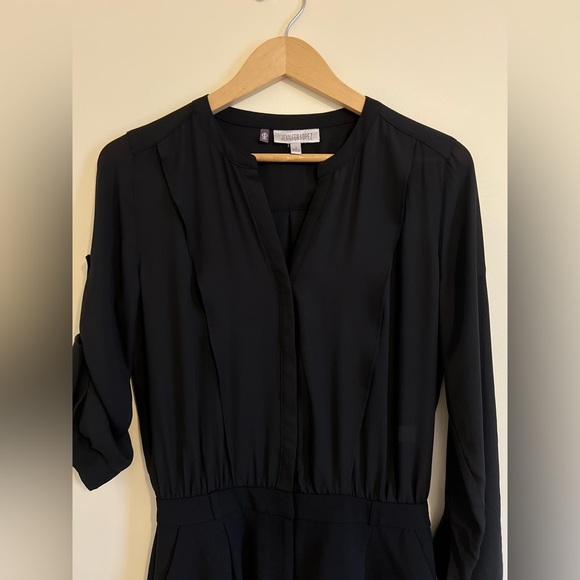 Jennifer Lopez Womens Black Jumpsuit‎ Romper VNeck Dress Short 2 Chiffon Pleated - Picture 4 of 17